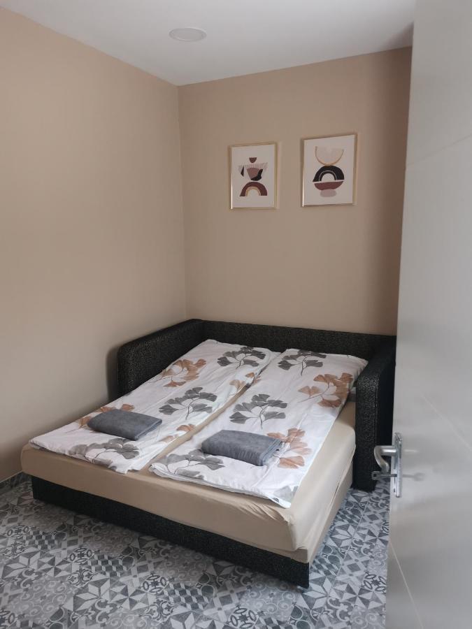 Apartmán Podlovics Tanya Panzió Kemecse Exteriér fotografie