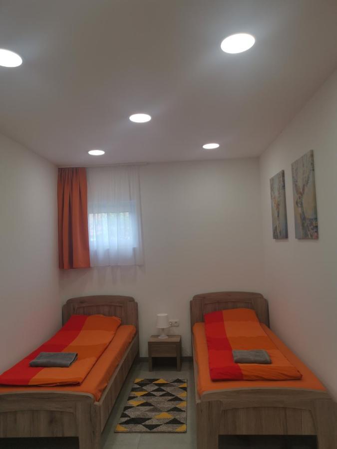 Apartmán Podlovics Tanya Panzió Kemecse Exteriér fotografie